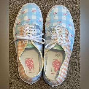 Vans Gingham Checkered With Cherries Women’s 8.5 EUC